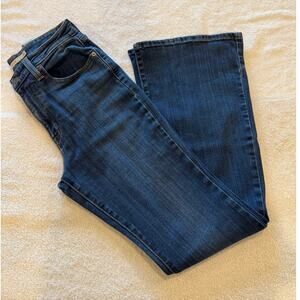 Women’s Levi’s 726 Flare Jean Size 29 Medium Wash